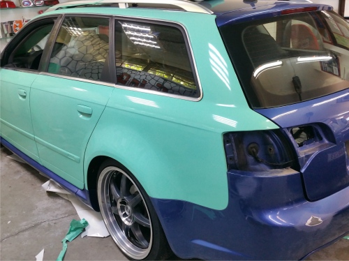 Schimbare culoare Audi A4