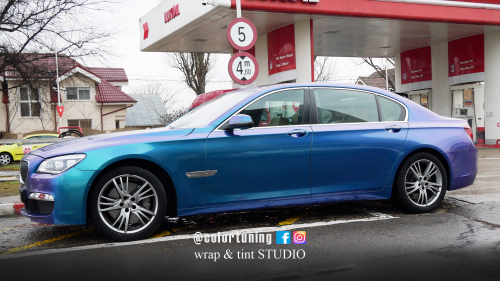 colantare BMW integrala cu folie cameleon - vedere laterala
