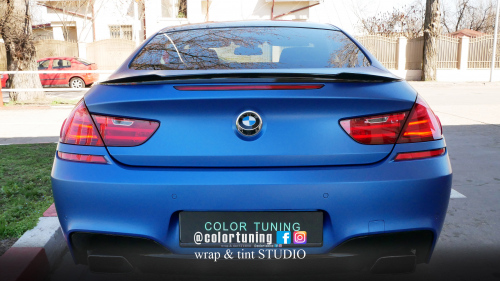 detalii montaj colant spate bmw