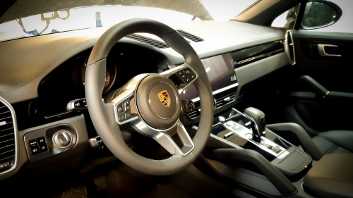 porsche cayene 2021 interior