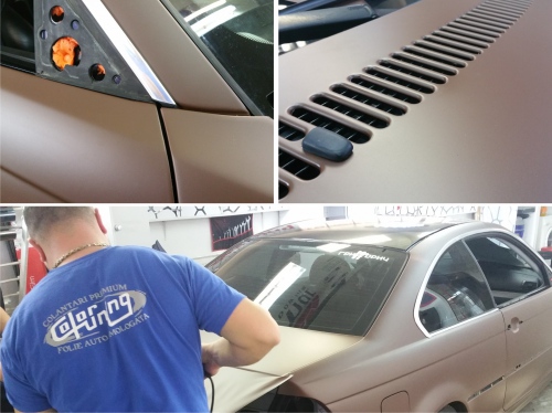 Detaliu montaj autocolant auto