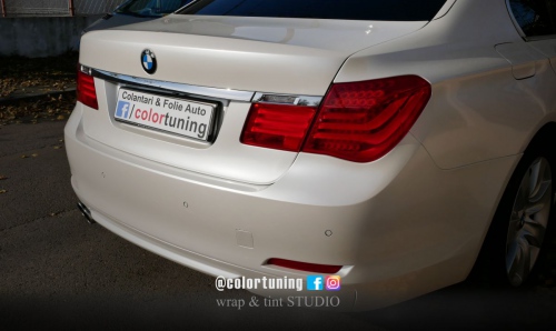 colantare alb perlat BMW