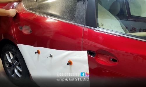 Colantare folie protectie vopsea mazda