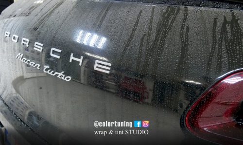 remontare sigla PORSCHE MACAN