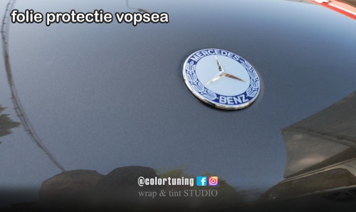 capota imbracata cu folie de protectie vopsea producator Hexis