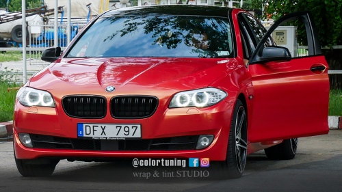 BMW colantat rosu cameleon